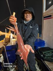 [진해한바다호] 왕한치 쭉~! 뽑아올릴때의 짜릿한손맛~! 오늘도 손맛 보시며 즐기고왔습니다^0^