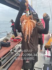 어제는 양식장 오늘은 밖으로 잘 올라오네요~~