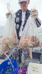 1.96kg 돌문어와 k급 대박 조황