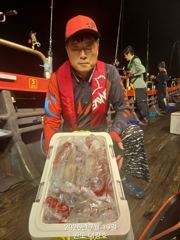 완도더킹호 18일 한치 철수조황 입니다