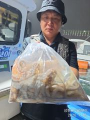 삼천포 마린보이 7. 17. 금요일 야간문어 풍성하게 다녀왔습니다.
