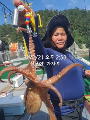 친구야가자호))문어 열낚 ㅋㅋ 금토일 문어 한치 고등어 3종세트 갑니다.