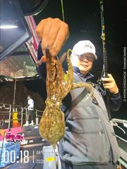 군산 뉴세븐호 8월4일 야간문어조황!! 사이즈는 점점 좋아지는중~!