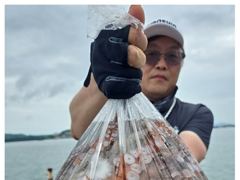 18일(화)악기상속 돌문어조황!!내일20일(목)출항확정!!9자리여유있습니다.