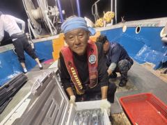 [[제주 뉴그린호(2호) 8월 18일 야간갈치 조황]]