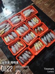 문어 마리수 좋습니다 토요일, 일요일 자리여유 있습니다