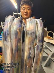 [[제주 뉴그린호(2호) 8월 22일 야간갈치 조황]]