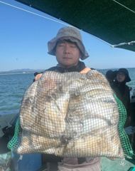 {{{서해호김선장}}} 9월8일 쭈갑 20명 전체조과 수고하셨습니다 ~~~