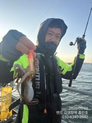 9일 주간 홈런호 9분 조사님 쭈꾸미 황제 낚시중