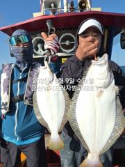 실시간 조황 - 8일,날마다 쏟아지는 대광어~참돔,우럭등~오늘도 굿굿 ~!~싸이즈 좋아요~내일도 출조~군산낚시프라자 범고래호
