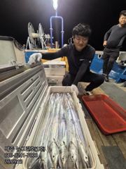 [[제주 뉴그린호(1호) 9월 13일 야간갈치 조황]]
