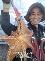 18일 주간문어 좋아요~덩치급문어들~실시간~ 군산낚시프라자 포세이돈호