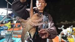 탑클라스호. 오늘 야간돌 돌문어 출동.여유자리많아용~~^^